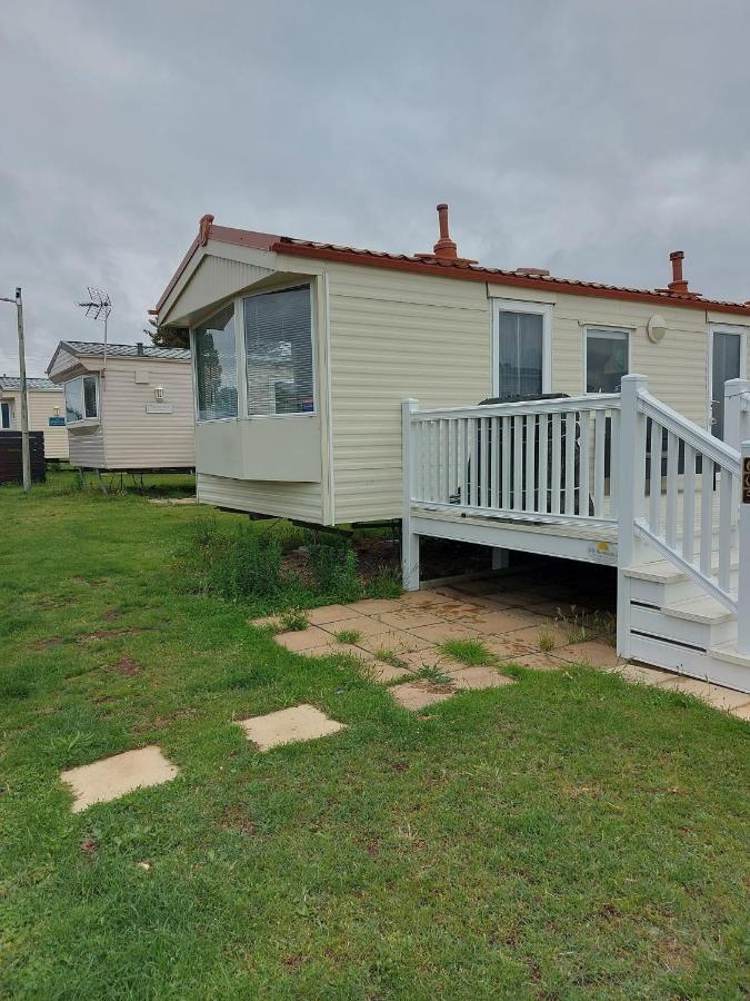 Holiday Caravan Клактон-он-Си Экстерьер фото
